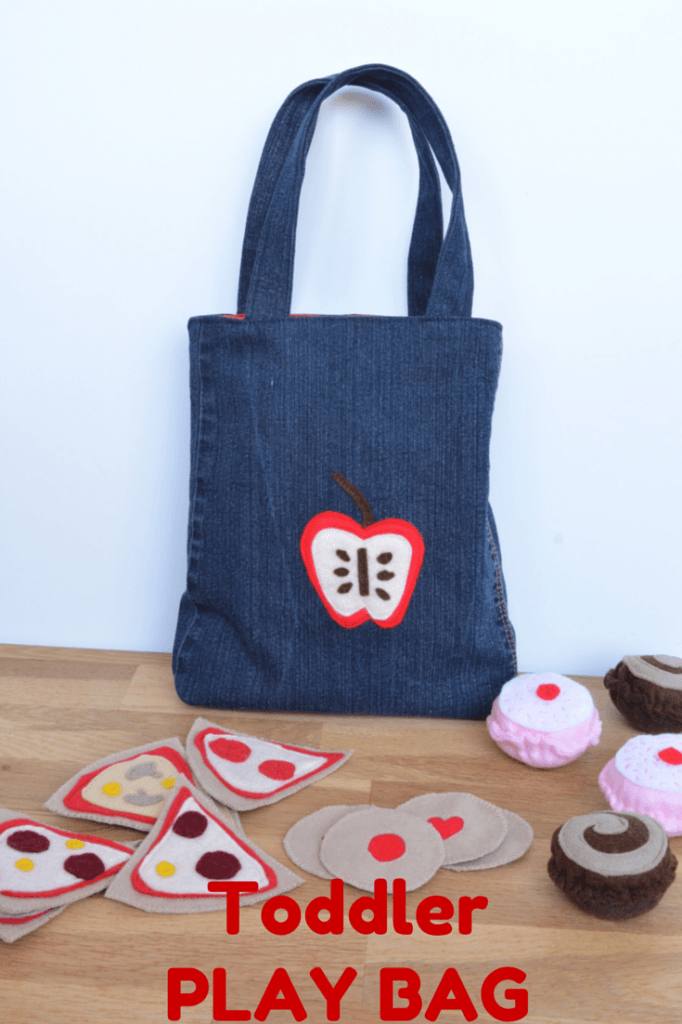 Toddler play bag, perfect for play shopping, carrying play food etc.. FREE Tutorial