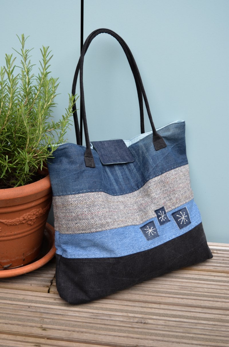 DIY Denim Tote Bag Made with Recycled Jeans - Free Guide