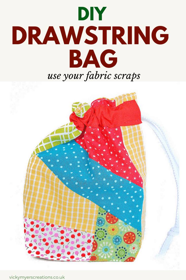 Learn how to make a super easy drawstring bag using your fabric scraps, step by step tutorial #DIYdrawstringbag