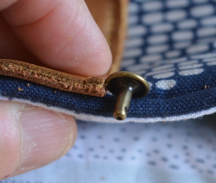 How to put 2025 rivets in fabric