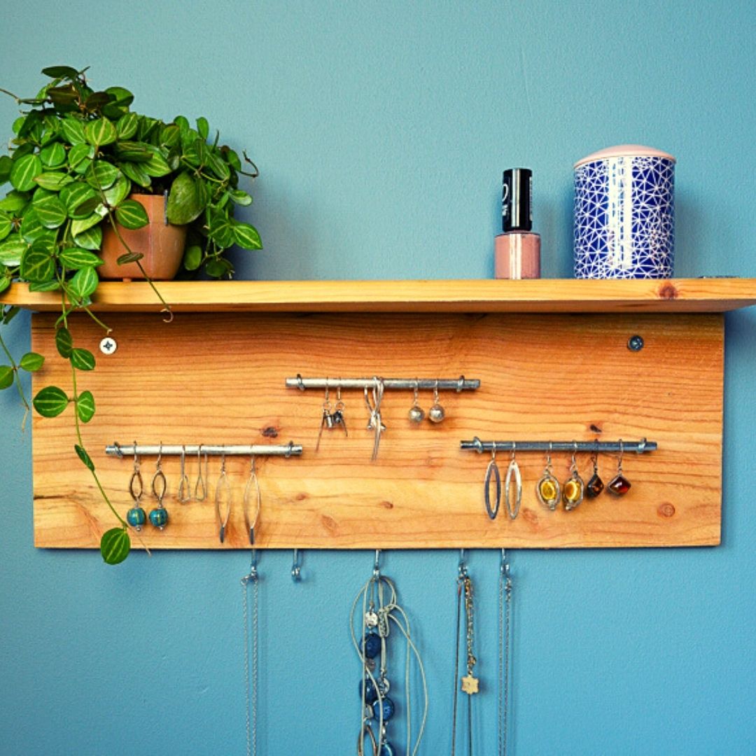 Diy earring holder on sale wood