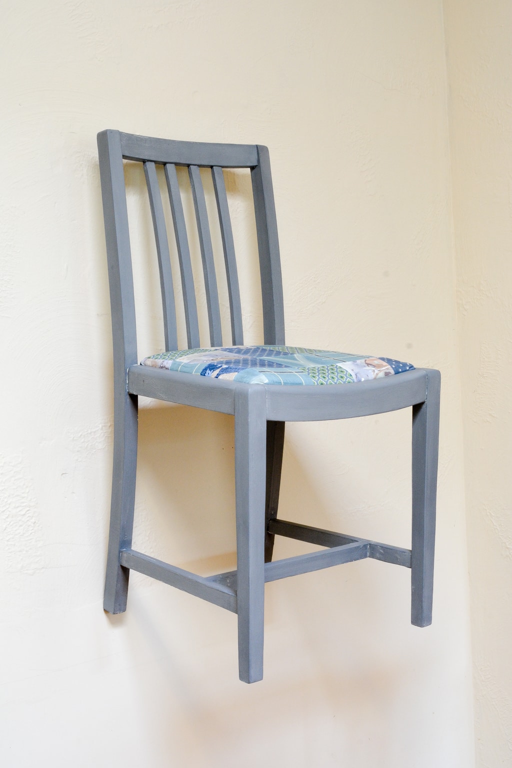 upcycle dining room chairs