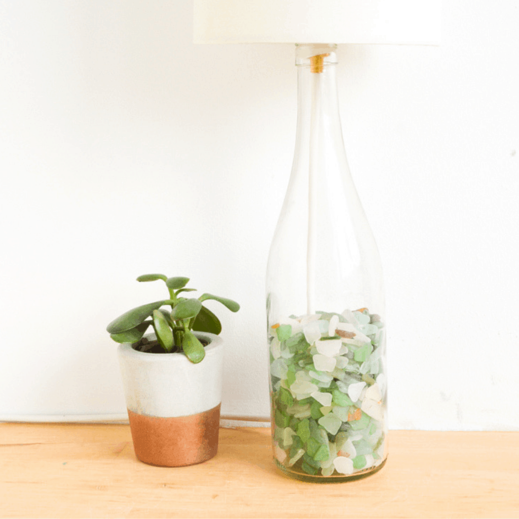 How to make a lamp from a glass bottle