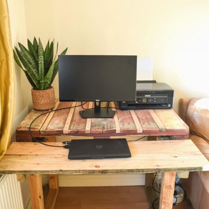 How to make a desk from pallets