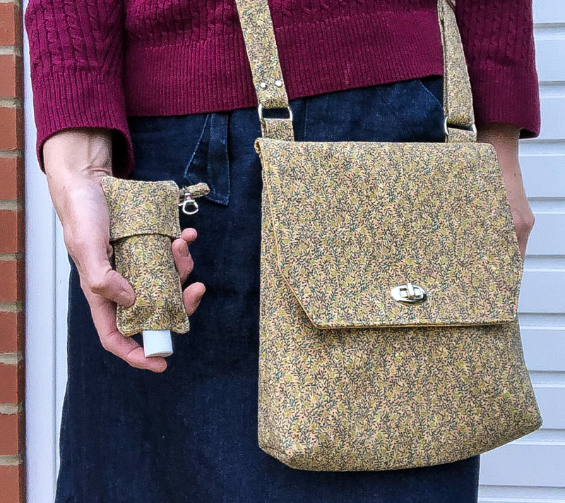 This cork pattern is easier than it looks! Free crossbody bag made with cork, downloadable pattern pieces included..