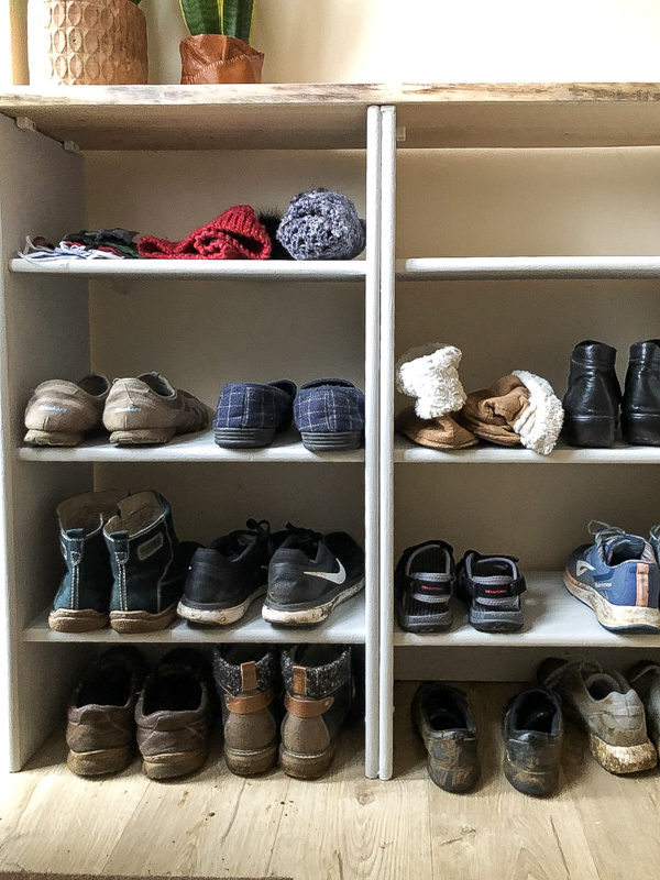 How to Make a DIY Shoe Rack